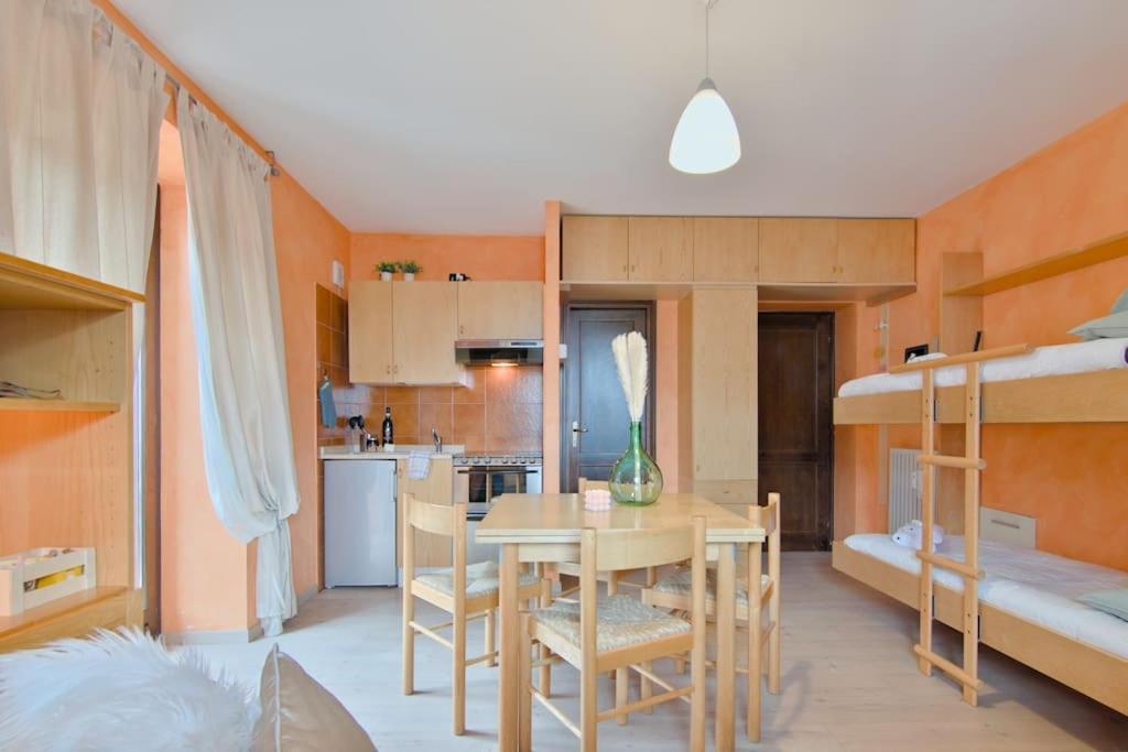 Aprica Alpine Loft Centralita E Park Free Экстерьер фото